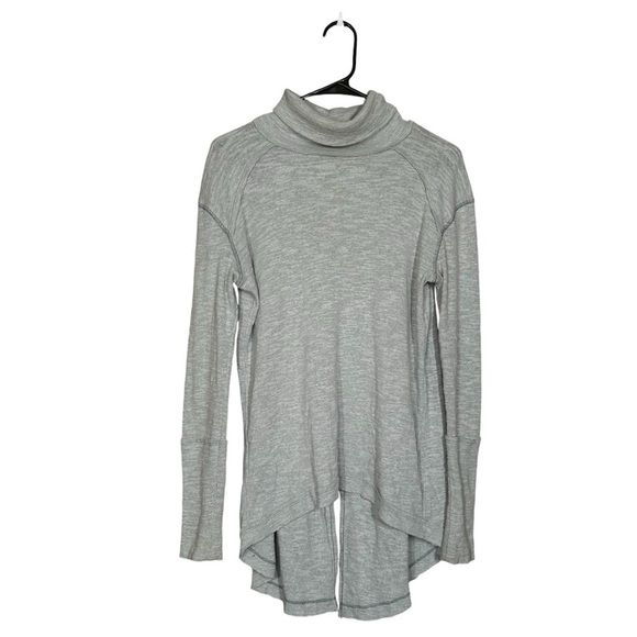 Free People We The Free Split Back Turtle Neck Size XS - Picture 1 of 6